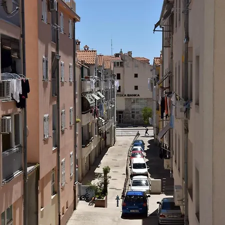 With A Parking Space - 5988 Apartament *
