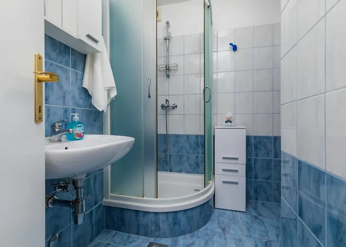 Appartamento With Parking Space - 5988 *